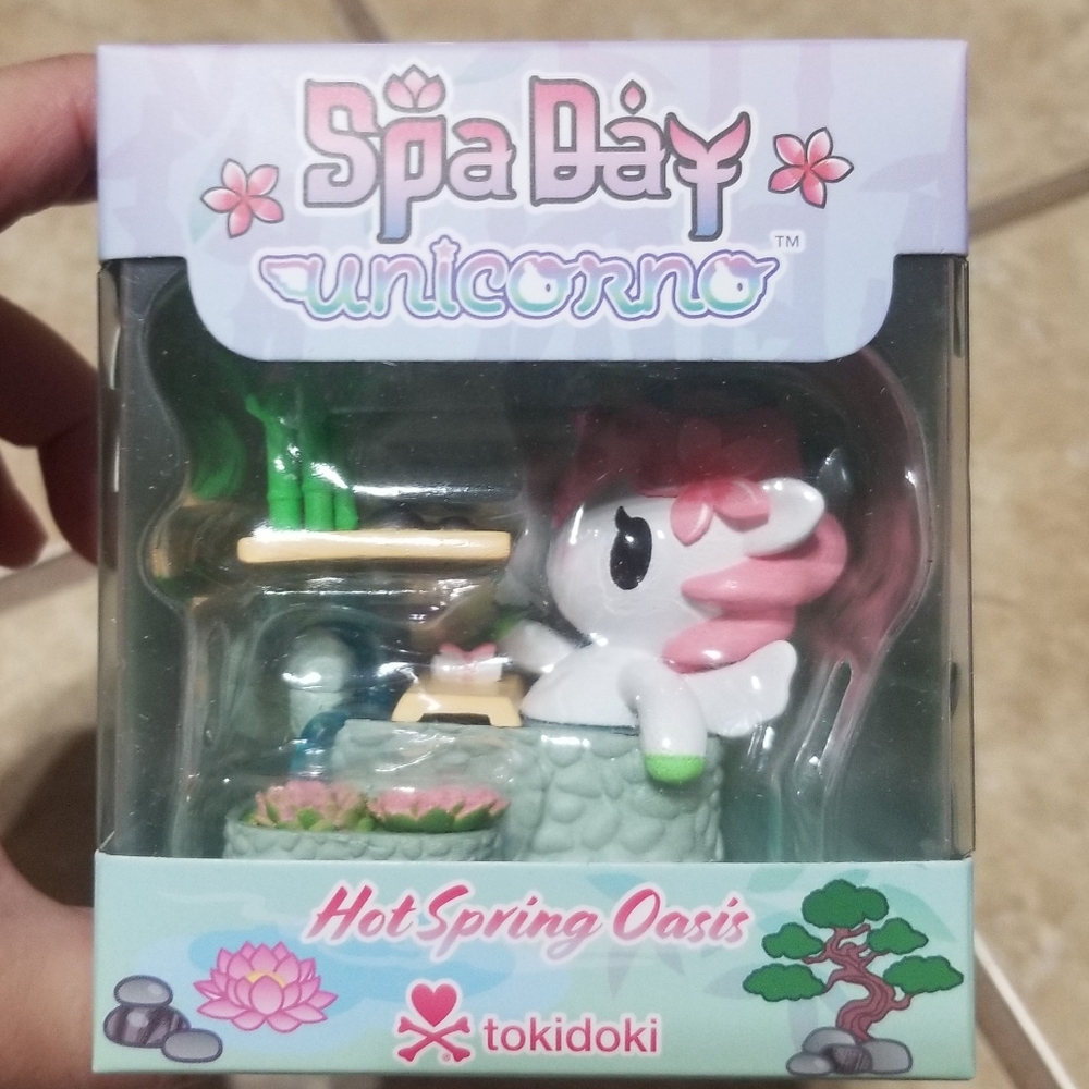 Tokidoki Spa Day Unicorno: Hot Spring Oasis Figure